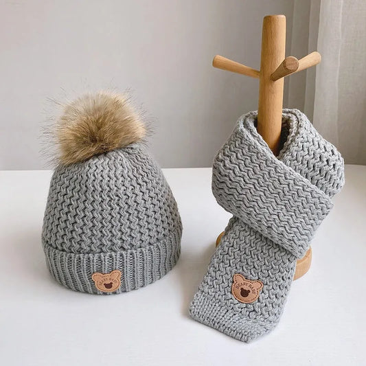 Children's Unisex Grey Beanie Hat & Scarf Set